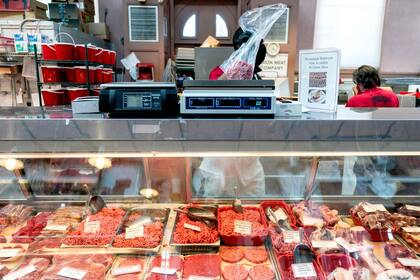 Retiran lotes de carne molida en los Estados Unidos por la presencia de una bacteria