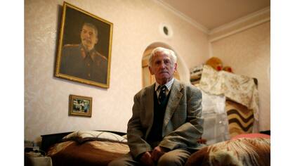 Ushangi Davitashvili, chofer jubilado, dice "Stalin nos salvó del fascismo"