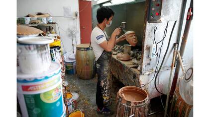 Retoques de pintura amarilla para Trump