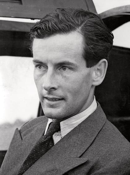 Retrato de 1949 de Peter
Towsend, el divorciado
capitán de la Royal Air
Force con el que, tras un
apasionado romance,
la princesa no consiguió
casarse.