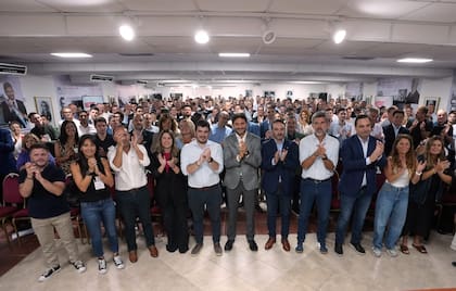 Reunión de intendentes radicales en santa Fe.