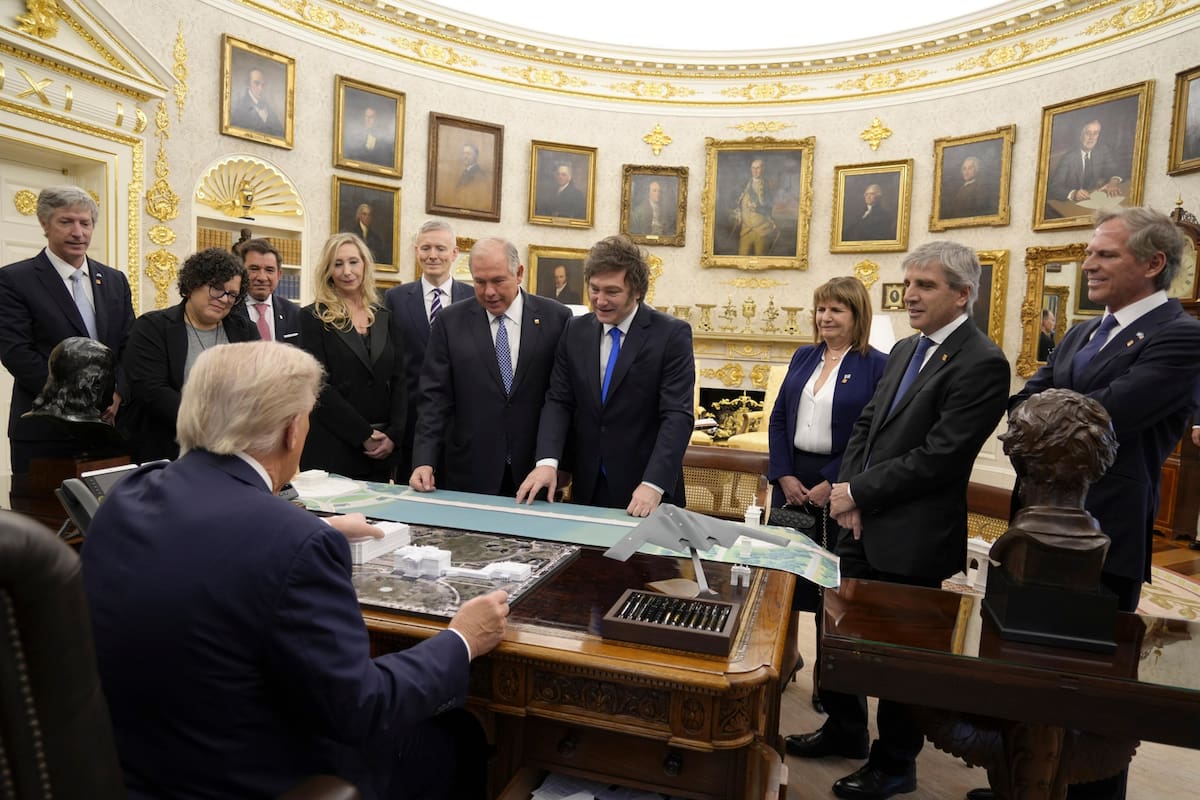 Donald Trump habló tras el encuentro con Milei y se refirió explícitamente a las elecciones de medio término: “Espero que lo apoyen, así podemos seguir ayudándolo”