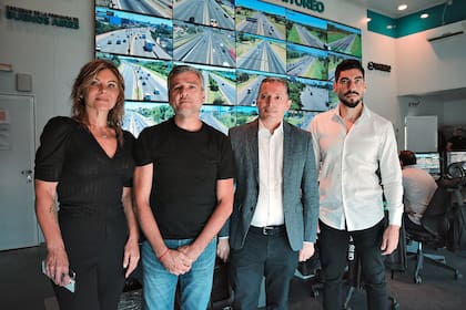 Reunión entre Gray, Zabaleta y Moyano