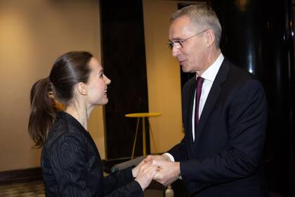Reunión entre la primera ministra de Finlandia, Sanna Marin, y el secretario general de la OTAN, Jens Stoltenberg.