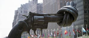 Por un mundo sin armas