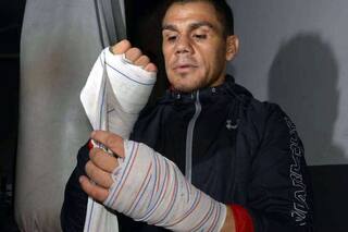 Oficializaron la pelea de Juan Carlos Reveco por el título mundial mosca FIB