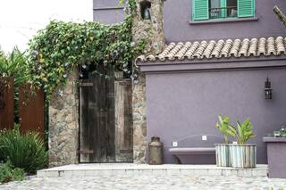 Dos patios, una galería y un mismo espíritu: evocar el encanto de la Provenza