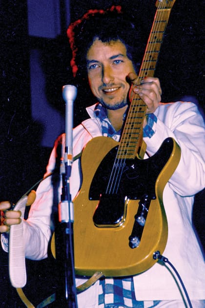 Bob Dylan, el
famoso abuelo de Levi,
en agosto de 1974, a sus
33 años