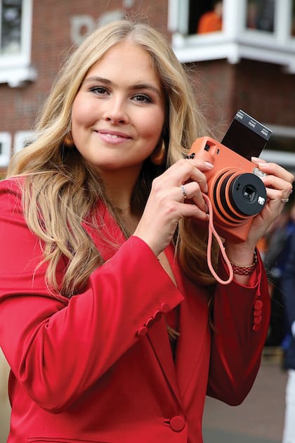 La princesa Amalia se divirtió tomando sus propias fotografías del evento