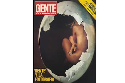 Una portada de la época de la revista Gente