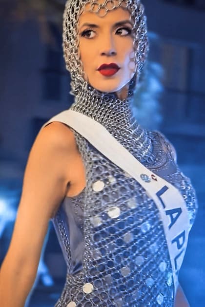 Si bien no se alzó con la corona para representar a nuestro en el concurso Miss Universo que se celebrará en noviembre en Puerto Rico, Irigaray fue distinguida en la categoría "Mejor Outfit" durante el certamen Miss Universo Argentina 2026