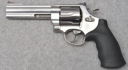 Revólver Smith and Wesson calibre .44 Magnum