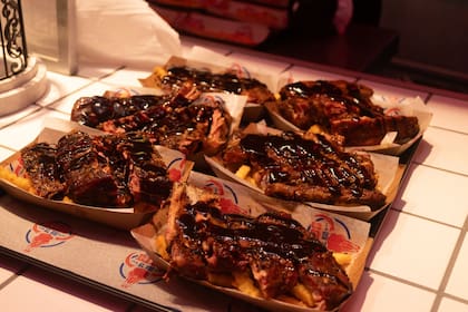 Ribs al Río está en Av. Rafael Obligado 7010 (Costanera Norte y otras sedes)