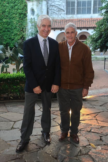 Ricardo Aguirre, exdirector de Chevron y Fernando Gilberto, exejecutivo de YPF