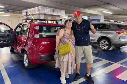 Ricardo Avendaño manejó más de 2000 kilómetros junto a su esposa Marilyn Rigo y optó por televisores, neumáticos y artículos de cocina