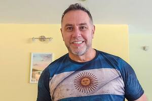 Ricardo Bustos, el periodista que fue detenido en un acto de campaña en Chubut.