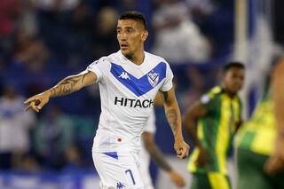 Por qué Centurión volverá a entrenarse en Vélez, tras más de ocho meses sin jugar