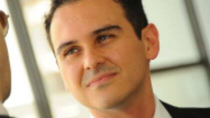 Ricardo Diez estudió marketing y luego se especializó en Data Science. A los 30 años se puso su propia consultora