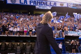 Un cóctel entre tropiezos deportivos, tragedias e internas: el ídolo que quiere ser presidente