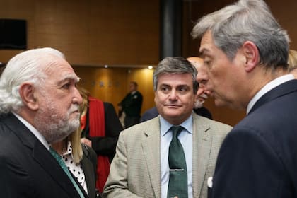 Ricardo Gil Lavedra, junto a Marcelo Gallo Tagle y Horacio Rosatti