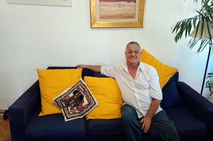 Ricardo hoy, en su hogar argentino.