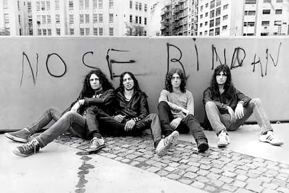 Ricardo Iorio con V8