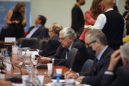 Ricardo López Murphy en la Comisión de Presupuesto y Hacienda