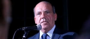 Un aliado de Kicillof logró imponer en su municipio un impuesto del 2% a los combustibles