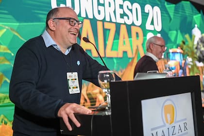 Ricardo Negri y Roberto Bisang, en el último congreso de Maizar
