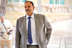 Un gobernador del PJ ratificó sus dichos contra Milei tras haber sido denunciado en la Justicia