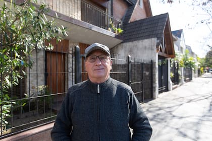 Ricardo Rodríguez, uno de los vecinos esforzados por preservar la identidad del Barrio Cafferata de Parque Chacabuco