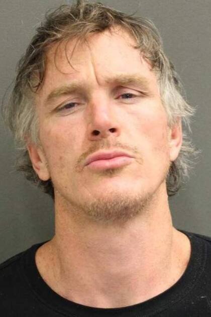 Richard McGuire llegó a acmpara al lugar el pasado lunes, alegando que le parecía "un paraíso tropical"