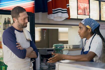 Richie (Ebon Moss-Bachrach), el conflictivo primo del protagonista