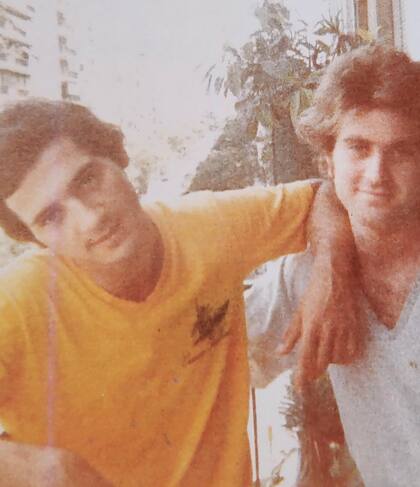 Ricky junto a Julio Chávez, su amigo del alma