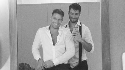 Ricky junto a su novio, Jwan Yosef