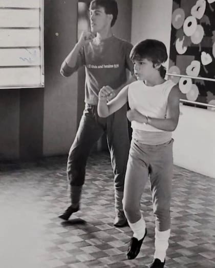 Ricky Martin se puso nostálgico y publicó una fotografía de cuando tenía 12 años y se iniciaba en el baile junto a su coreógrafo