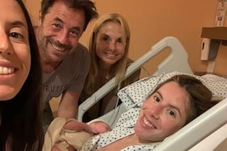 Ricky Sarkany se convirtió en abuelo por primera vez: su hija Josefina fue mamá