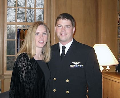 Ride Wiseman y su esposa, Carroll Taylor, con quien tuvo a sus dos hijos