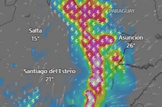 Emiten una alerta naranja y amarilla por tormentas y vientos para este miércoles