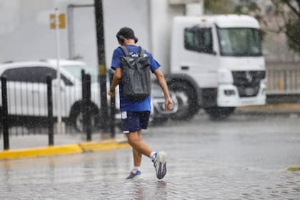 Rige una alerta amarilla por lluvias en Santa Cruz