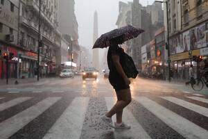 Alerta amarilla en la ciudad de Buenos Aires y once provincias por lluvias y tormentas intensas