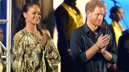 Rihanna y el príncipe Harry durante el concierto