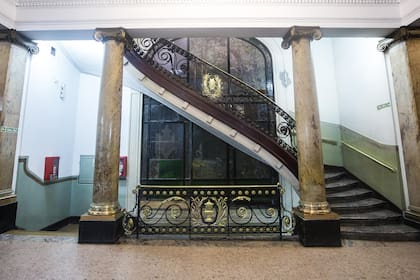 Rincones de Buenos Aires del Mirador Turistico Rooftop Plaza de Mayo Pasaje Roverano SABADO