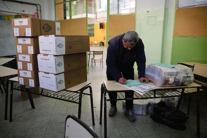 Los electores que no representen el 18 de mayo deberán justificar la no emisión del voto