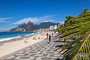 Vacaciones en Brasil: argentinos indecisos, el destino más elegido y cómo conviene pagar