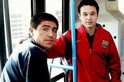 Riquelme e Iniesta cuando eran compañeros en Barcelona
