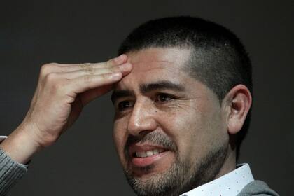 Riquelme habló de todo en un homenaje