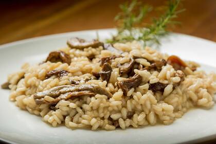 Risotto, un delicioso plato italiano hecho a base de arroz