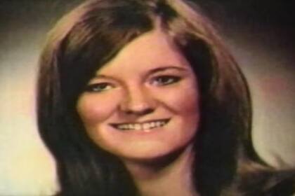 Rita Curran era una profesora de 24 años cuando fue asesinada. (Foto: YouTube / WMUR-TV)