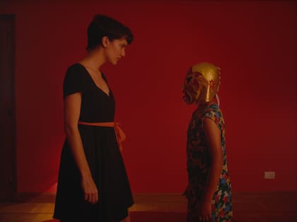 Rita Pauls y Milo Barria en una escena de la película; Foto: ©Cinco Rayos